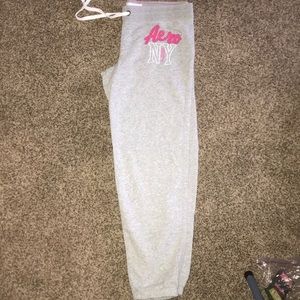 Gray Aeropostale sweatpant joggers